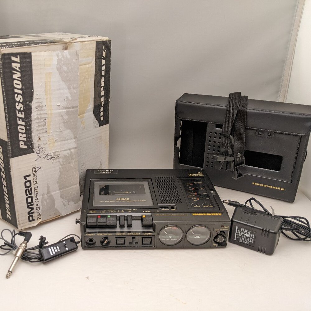 MARANTZ Pro Portable Standard Cassette Recorder w/Accessories | PMD430 | USED